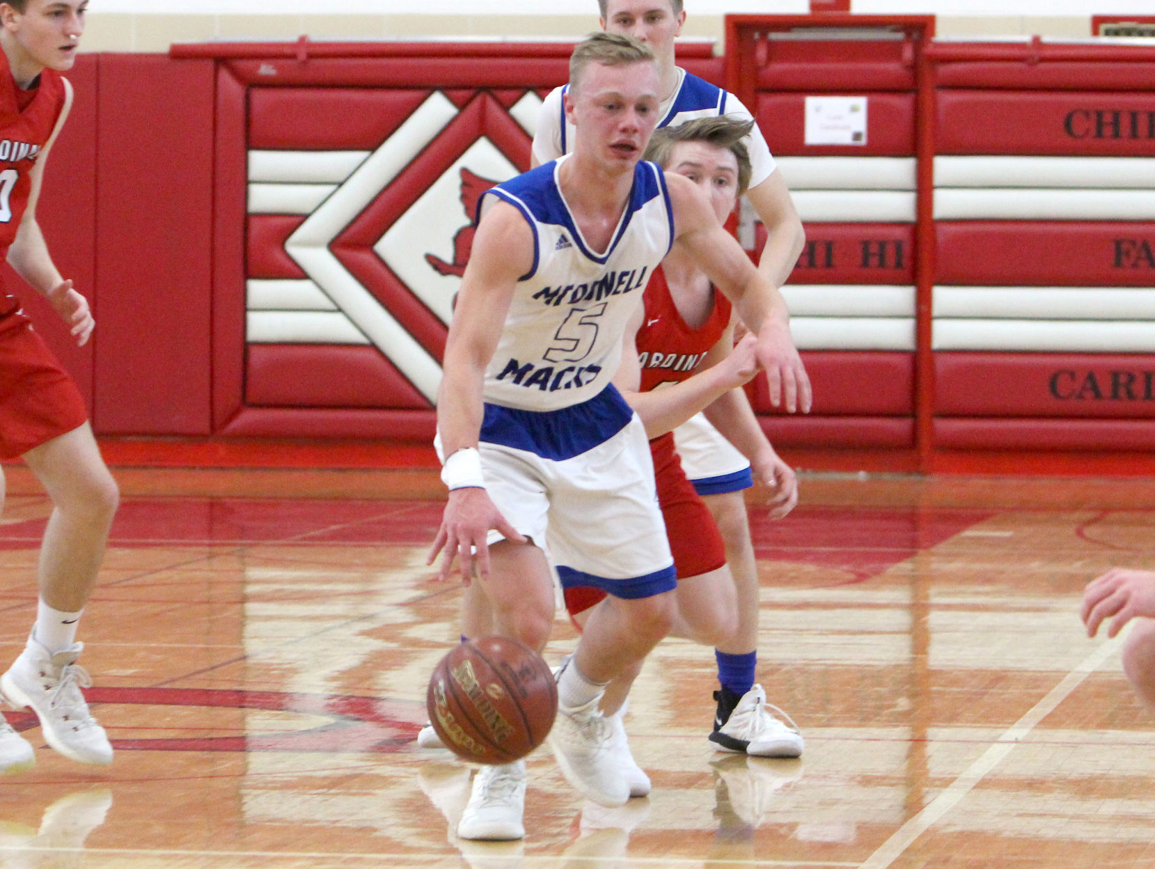 McDonell boys basketball vs Luck at Chi-Hi 3-9-19